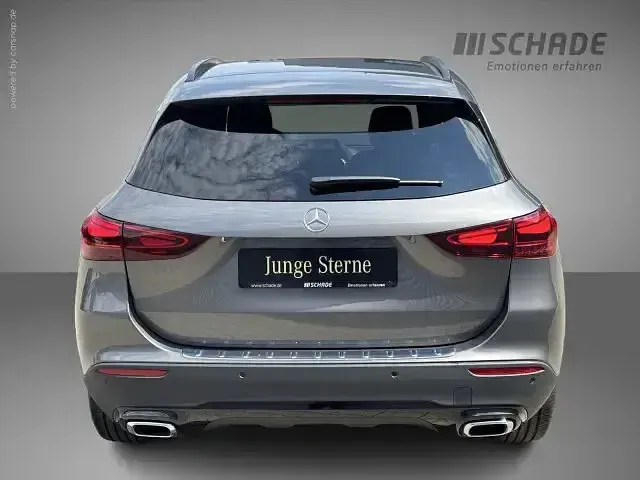 Gebraucht Mercedes GLA200 Progressive 163 PS (119 kW) 2025 Metalliclack mountaingrau SUV