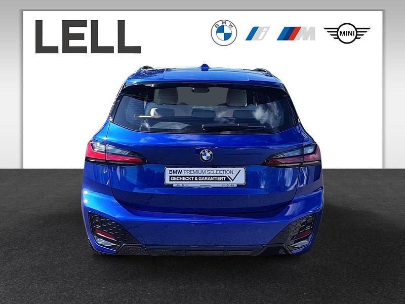 Gebraucht BMW 218 M Sport 136 PS (100 kW) 2024 Blau Van / Kleinbus