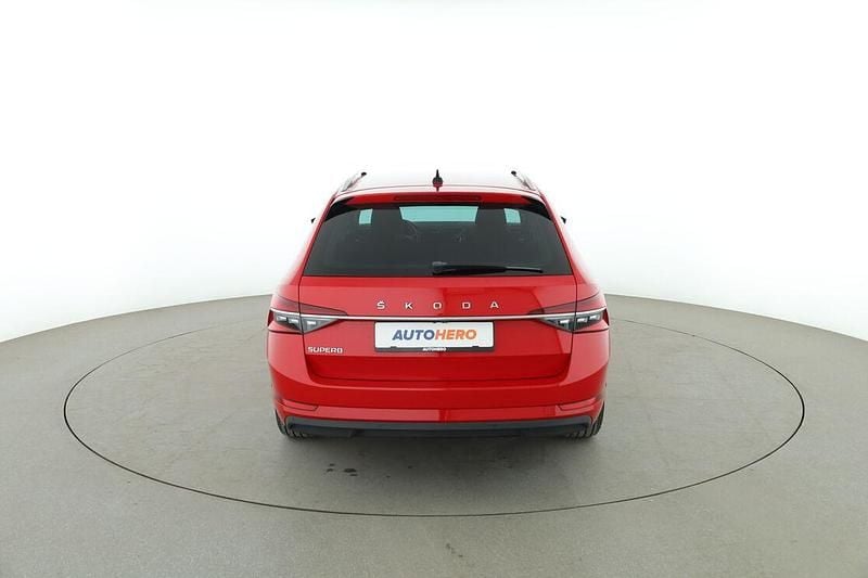 Gebraucht Skoda Superb Style 150 PS (110 kW) 2020 Rot Kombi