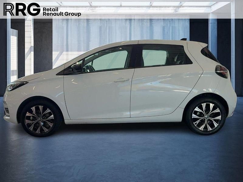 Gebraucht Renault Zoe Evolution 50 kW (69 PS) 2022 Gletscherweiss Kleinwagen