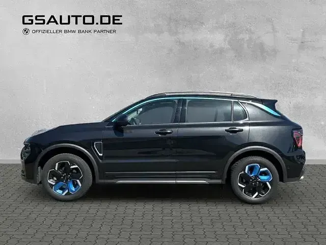 Second-hand Lynk & Co 01 197 CP (144 kW) 2022 Negru SUV
