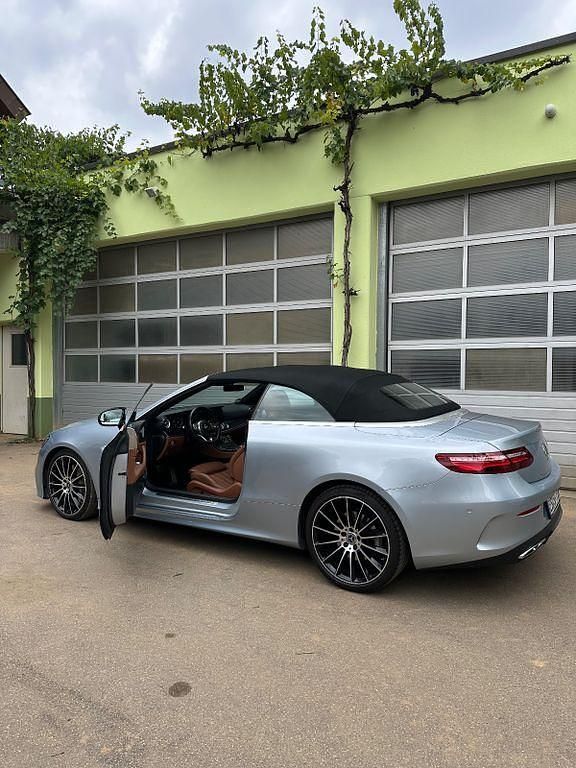 Gebraucht 2019 Mercedes E350 AMG line Cabrio | 38.990 € (Fairer Preis) - Bild 1/4