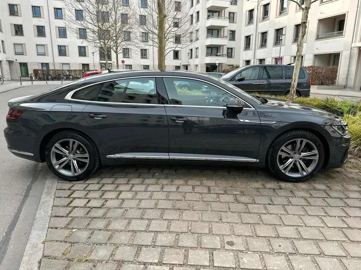 Gebraucht VW Arteon R-line 190 PS (139 kW) 2020 Grau Limousine