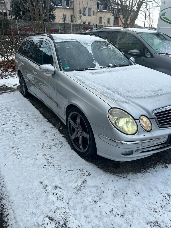 Gebraucht Mercedes 280 190 PS (139 kW) 2005 Silber Kombi
