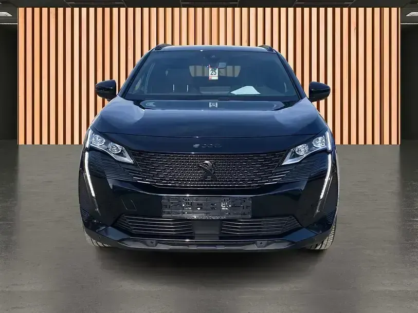 Gebraucht Peugeot 5008 GT 131 PS (96 kW) 2024 Schwarz Van / Kleinbus