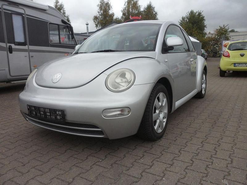 Silber Gebraucht 1999 VW Beetle Kleinwagen | 3.249 € (Etwas zu teuer) - Bild 1/4