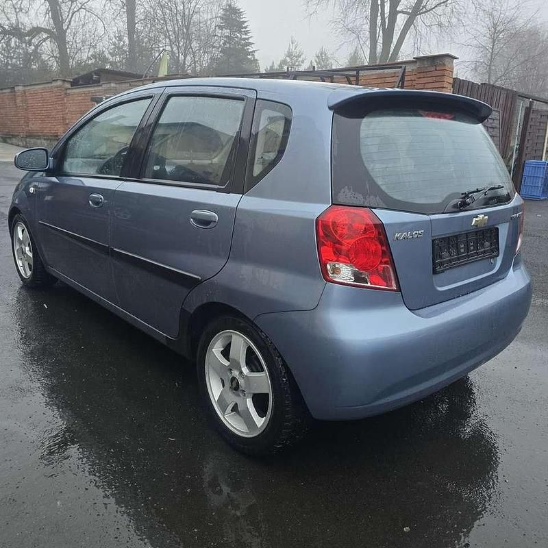 Gebraucht Chevrolet Kalos 72 PS (52 kW) 2008 Limousine
