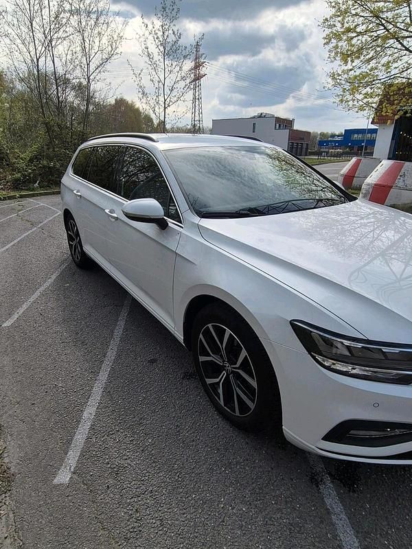Gebraucht VW Passat 200 PS (147 kW) 2022 Weiß Kombi