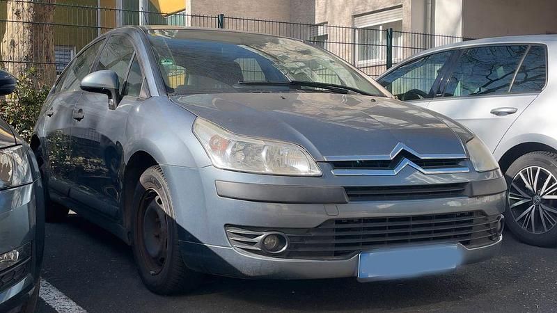 Gebraucht Citroën C4 Style 88 PS (64 kW) 2006 Grau Limousine