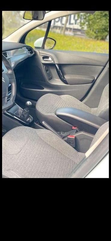 Gebraucht Citroën C3 Exclusive 110 PS (80 kW) 2016 Limousine