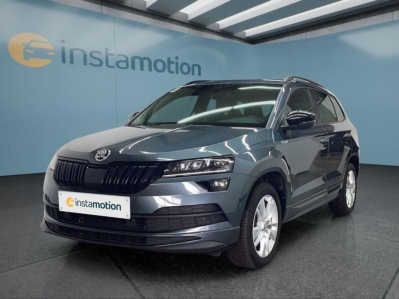 Grau Gebraucht 2021 Skoda Karoq SUV | 31.699 € (Etwas zu teuer) - Bild 1/4