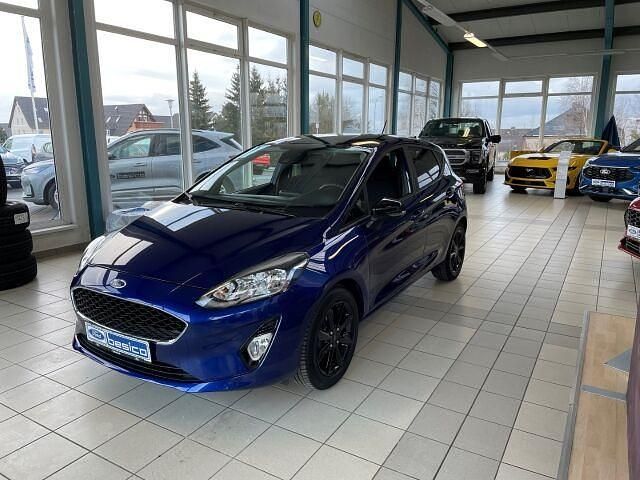 Gebraucht Ford Fiesta Cool & Connect 101 PS (74 kW) 2018 Blau Kleinwagen