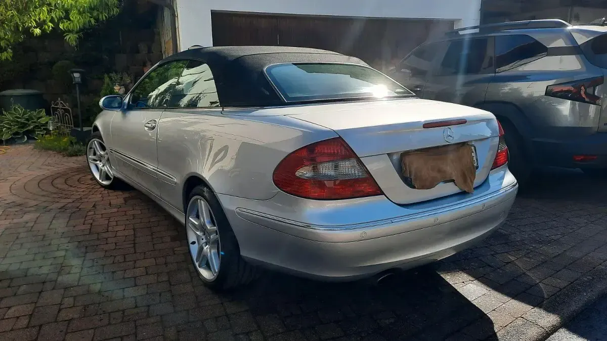 Gebraucht Mercedes 200 184 PS (135 kW) 2009 Silber Cabrio