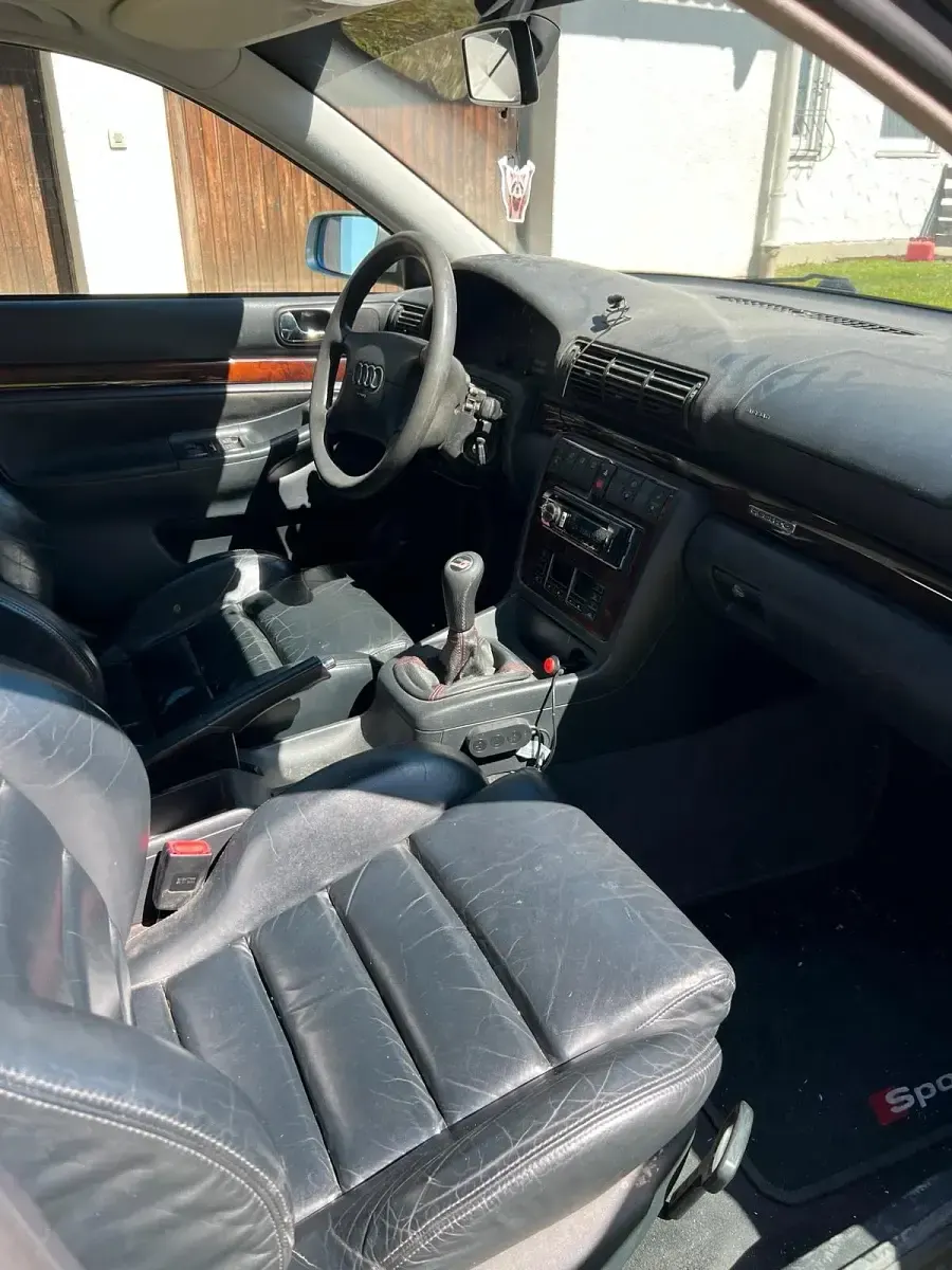 Occasion Audi A4 150 ch (110 kW) 1997 Gris Break