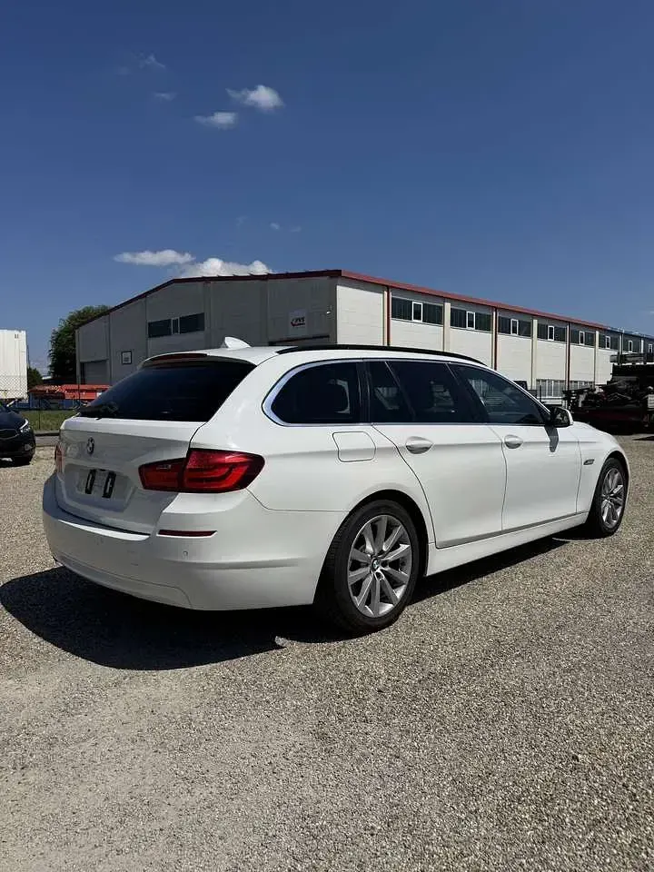 Gebraucht BMW 520 184 PS (135 kW) 2012 Kombi