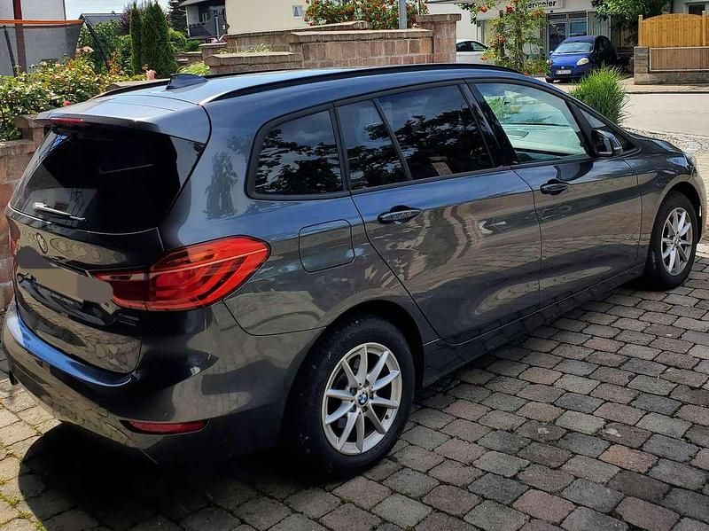 Gebraucht BMW 218 150 PS (110 kW) 2018 Grau Kombi