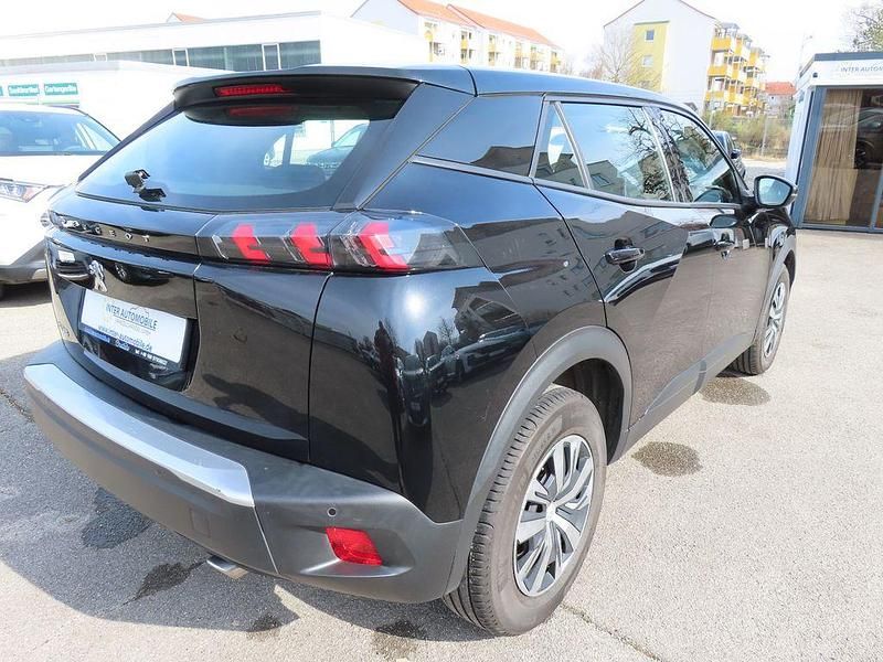 Gebraucht Peugeot 2008 Active 131 PS (96 kW) 2021 Schwarz SUV