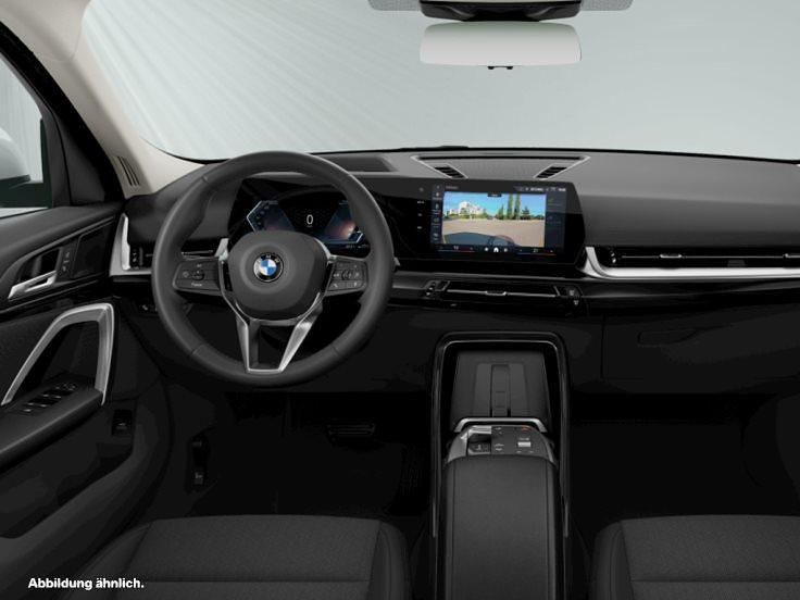 Gebraucht BMW X2 163 PS (119 kW) 2025 Alpinweiss SUV
