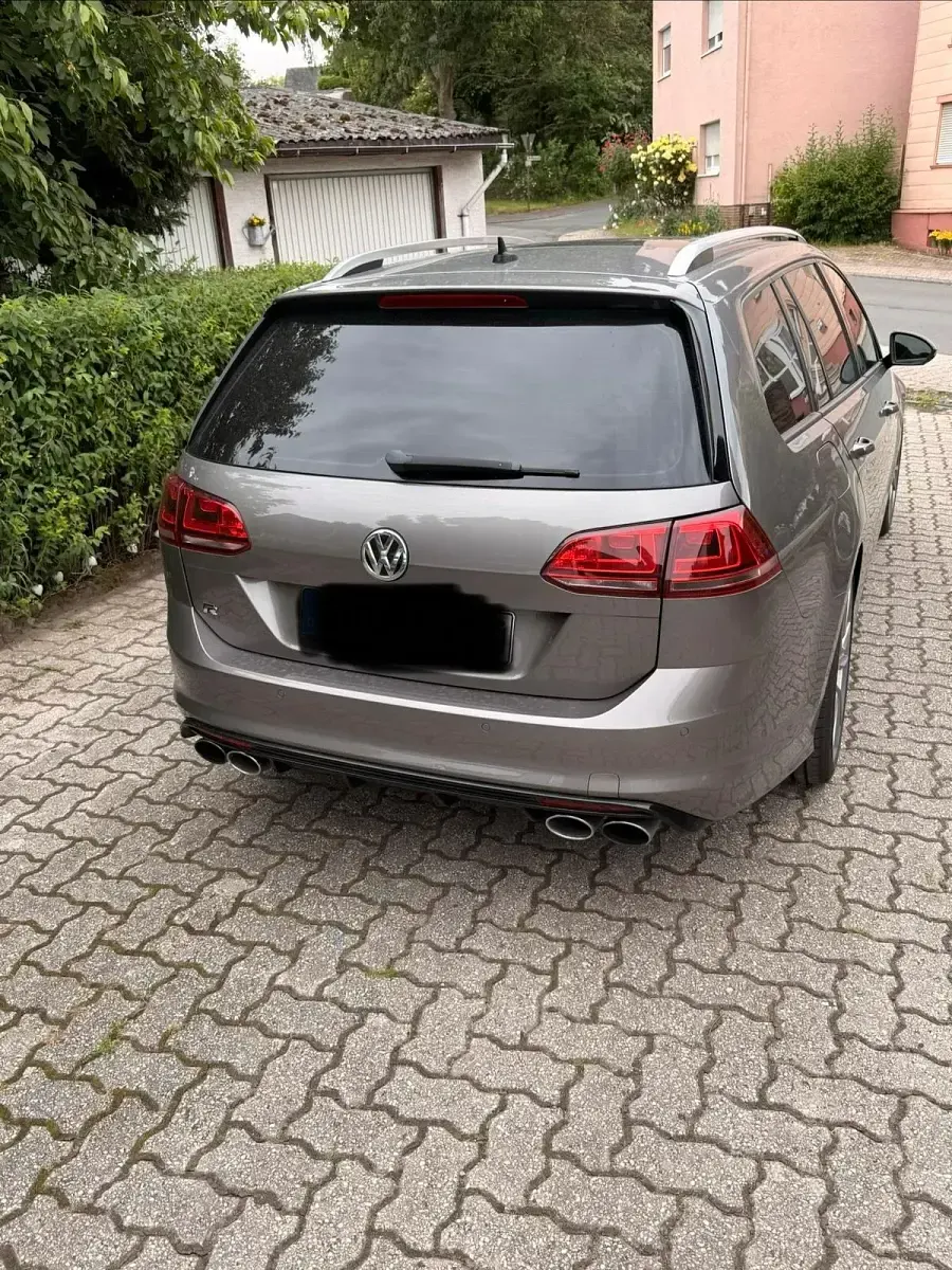 Gebraucht VW Golf VII R 300 PS (220 kW) 2017 Grau Kombi