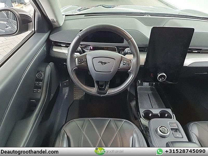 Gebraucht Ford Mustang Mach-E 216 kW (294 PS) 2021 Schwarz SUV