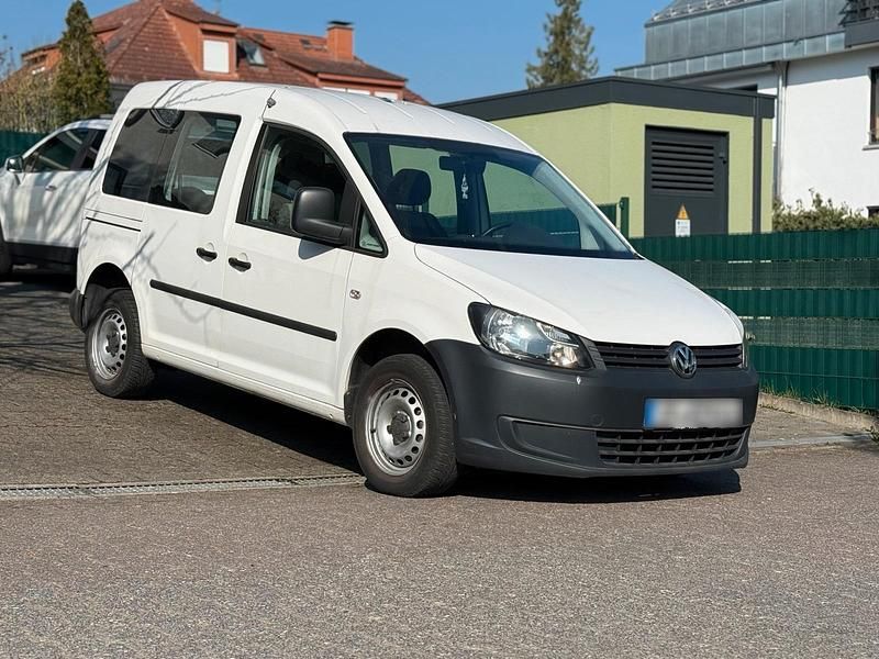 Gebraucht VW Caddy 102 PS (75 kW) 2012 Weiß Van / Kleinbus
