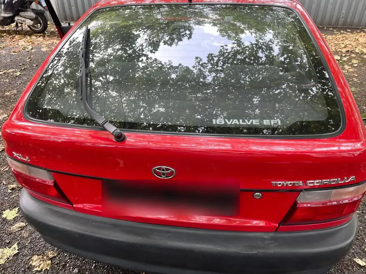 Gebraucht Toyota Corolla XLi 88 PS (64 kW) 1993 Rot Kleinwagen