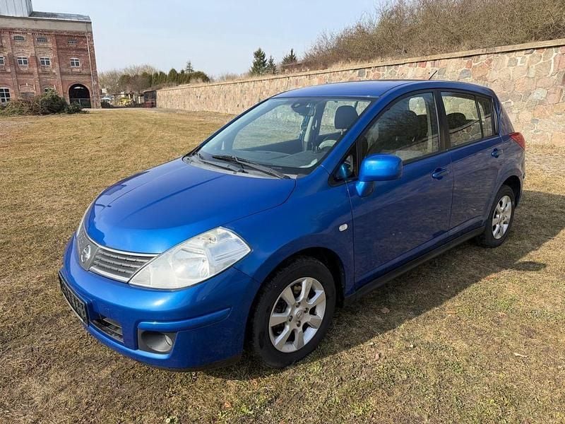 Gebraucht Nissan Tiida Acenta 110 PS (80 kW) 2008 Blau Limousine