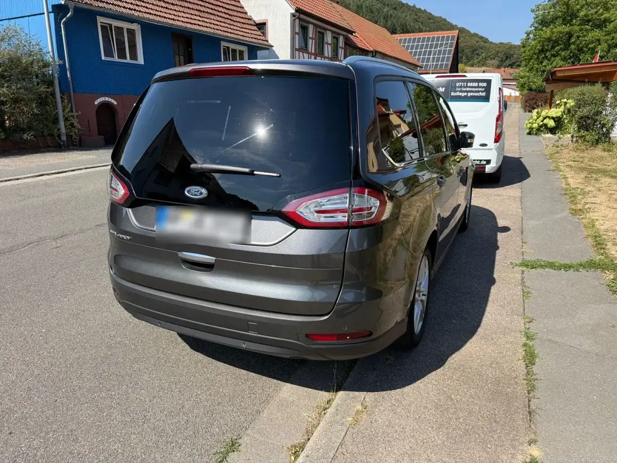 Gebraucht Ford Galaxy Titanium 241 PS (177 kW) 2019 Grau Van / Kleinbus