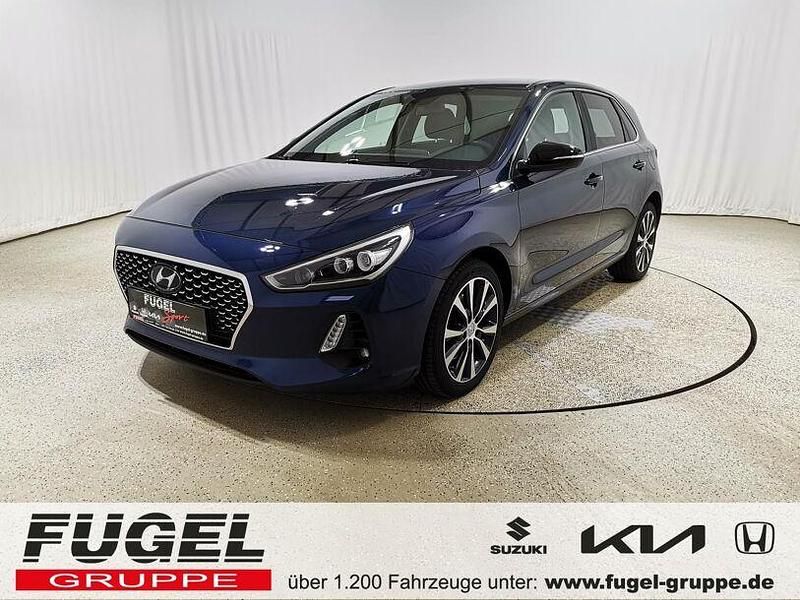 Blau Gebraucht 2017 Hyundai i30 Intro Edition Limousine | 13.899 € (Fairer Preis) - Bild 1/4