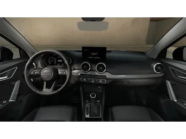Second-hand Audi Q2 S-Line 150 CP (110 kW) 2025 Negru SUV