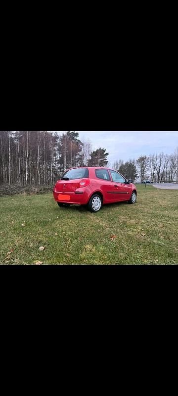 Gebraucht Renault Clio III 75 PS (55 kW) 2007 Rot Kleinwagen