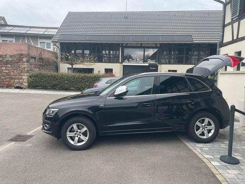 Schwarz Gebraucht 2011 Audi Q5 SUV | 8.500 € (Superpreis) - Bild 1/4