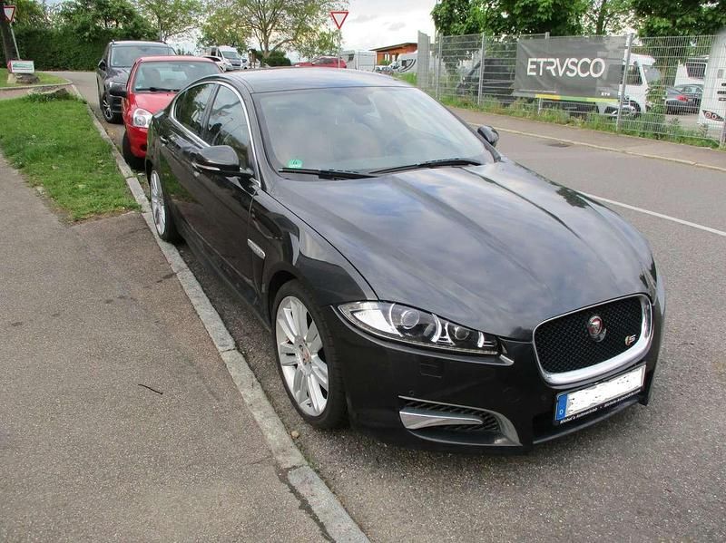 Gebraucht Jaguar XF S 275 PS (202 kW) 2015 Grau Limousine