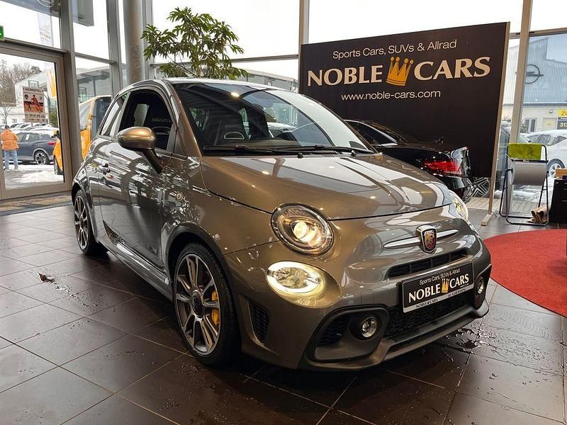 Gebraucht Abarth 695 Turismo 179 PS (131 kW) 2024 Grau Kleinwagen
