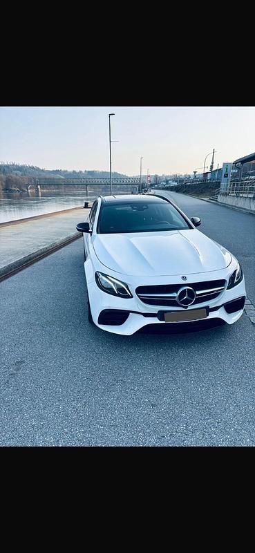 Gebraucht Mercedes E63 AMG AMG 571 PS (419 kW) 2018 Weiß Kombi