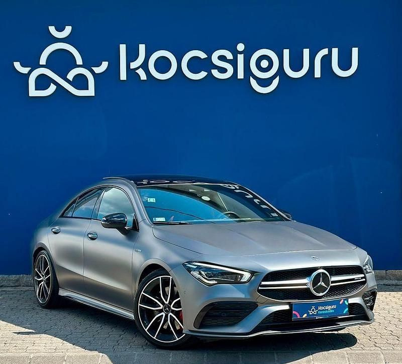 Grau Gebraucht 2022 Mercedes CLA35 AMG AMG Limousine | 38.400 € (Guter Preis) - Bild 1/4
