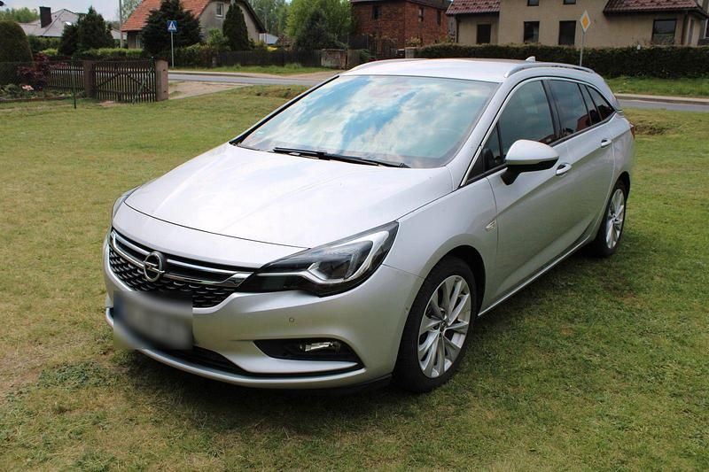 Gebraucht Opel Astra Innovation 110 PS (80 kW) 2017 Silber Kombi