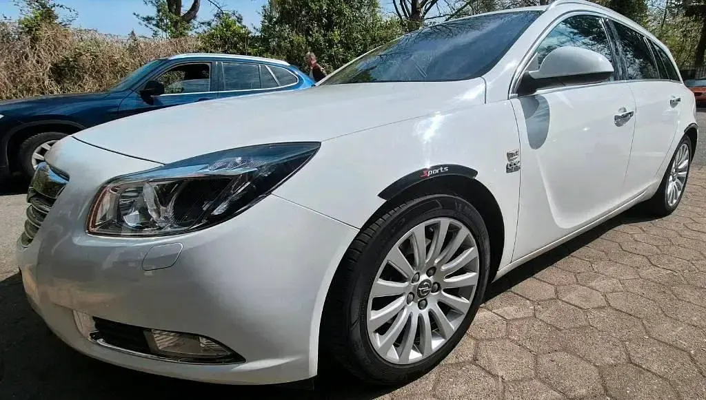 Gebraucht Opel Insignia 160 PS (117 kW) 2010 Kombi
