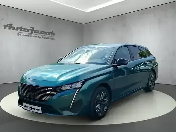 Gebraucht Peugeot 308 Allure 131 PS (96 kW) 2024 Kombi