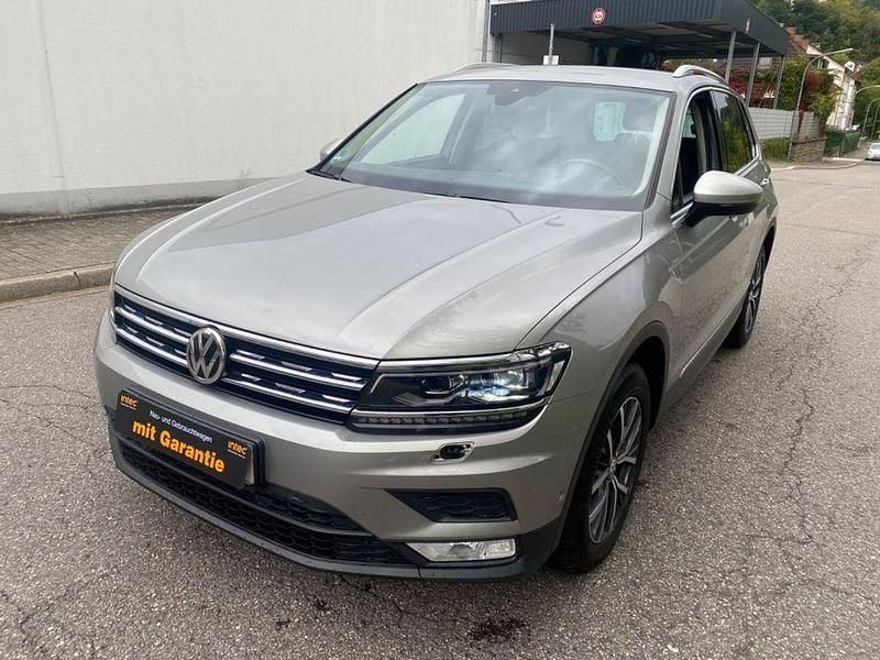 Silber Gebraucht 2016 VW Tiguan Comfortline SUV | 16.500 € (Fairer Preis) - Bild 1/4