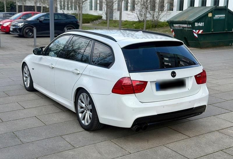 Gebraucht BMW 325 M Performance 204 PS (150 kW) 2010 Weiß Kombi