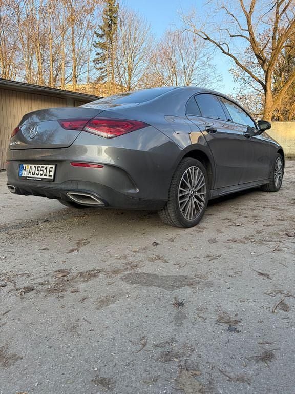 Gebraucht Mercedes CLA250e 218 PS (160 kW) 2022 Grau Limousine