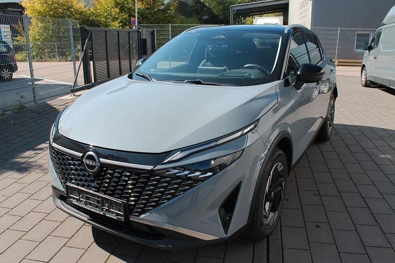 Ceramic grey/black Gebraucht 2025 Nissan Qashqai N-Connecta SUV | 29.500 € (Fairer Preis) - Bild 1/4