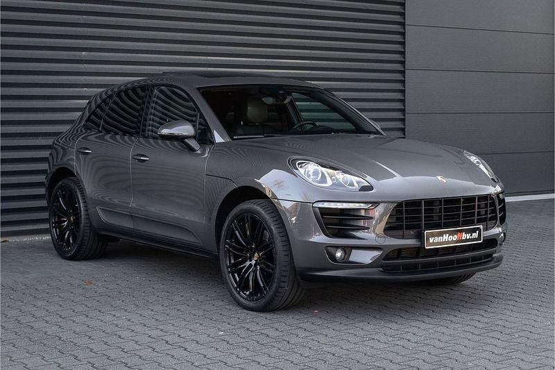 Second-hand Porsche Macan 252 CP (185 kW) 2017 Gri SUV