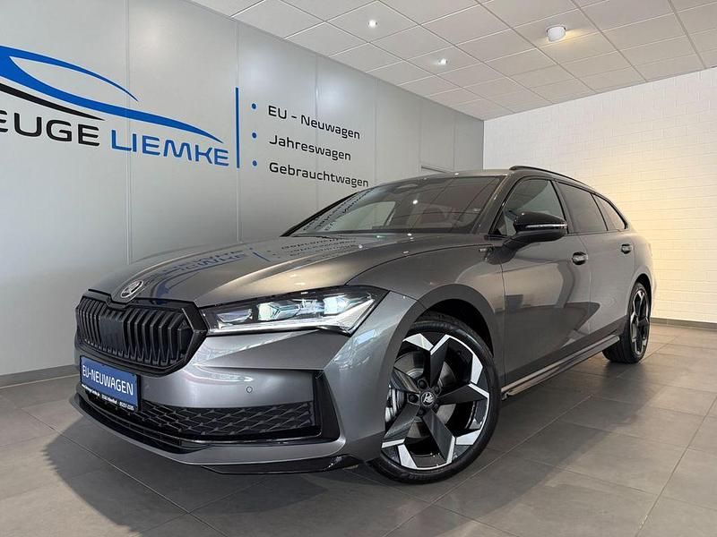 Grau Neu 2025 Skoda Superb SportLine Kombi | 46.890 € (Guter Preis) - Bild 1/4