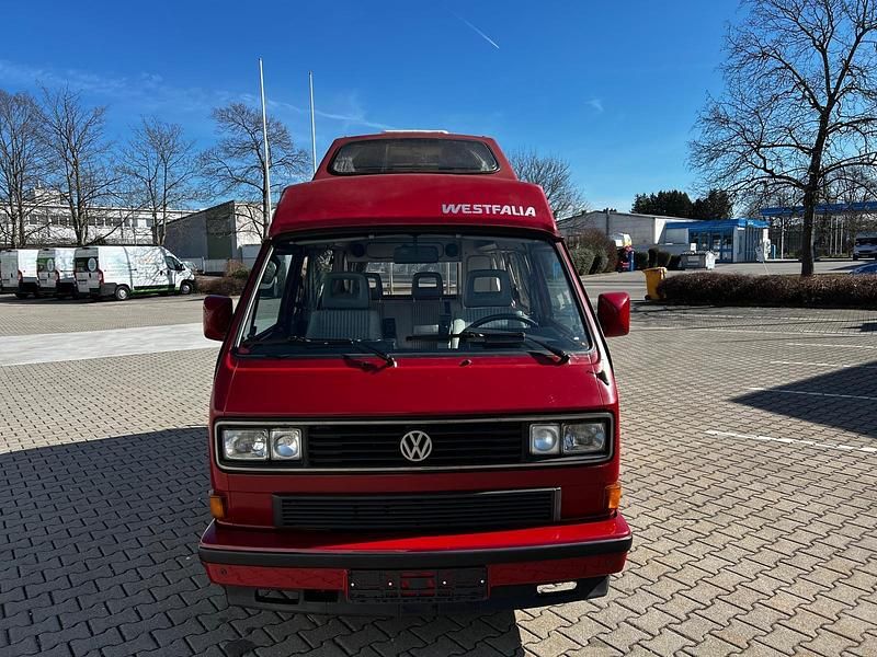 Second-hand VW T3 97 CP (71 kW) 1987 Roșu Van