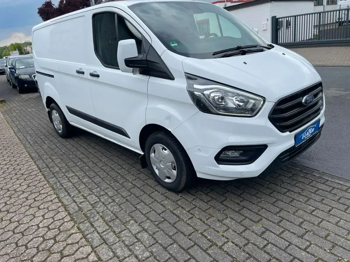 Occasion Ford Transit Custom Trend 131 ch (96 kW) 2023 Blanc Monospace