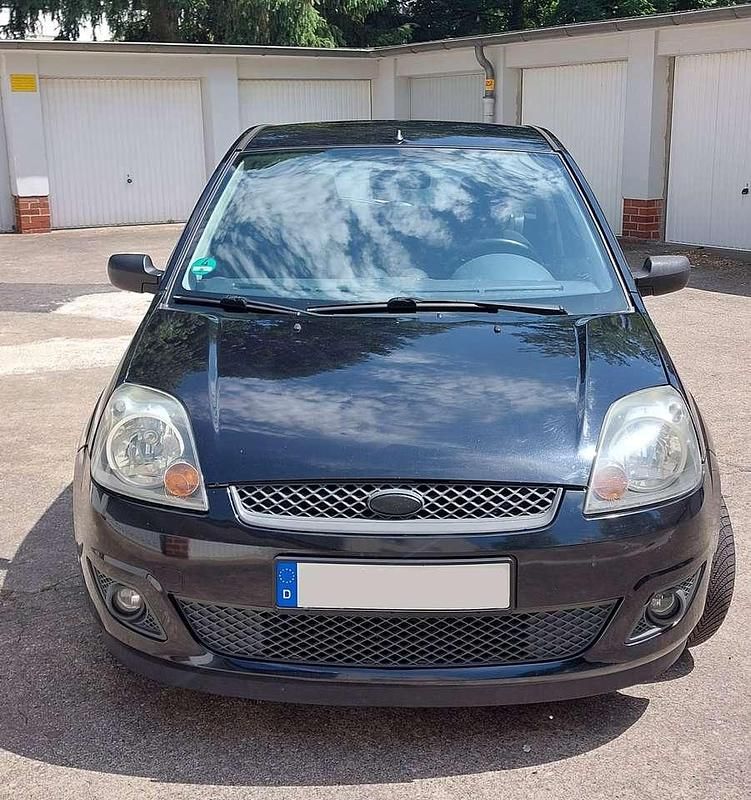 Gebraucht Ford Fiesta Style 80 PS (58 kW) 2008 Schwarz Kleinwagen