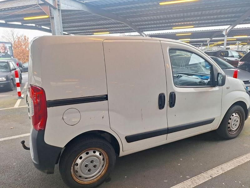 Weiß Gebraucht 2017 Fiat Fiorino Van | 5.600 € (Guter Preis) - Bild 1/1