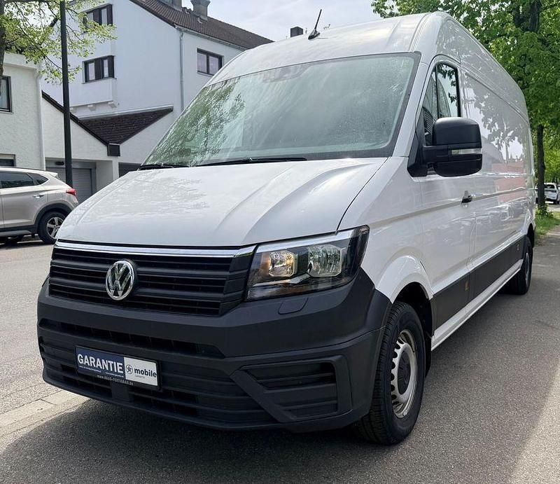 Używany VW Crafter R 177 KM (130 kW) 2022 Biały Van